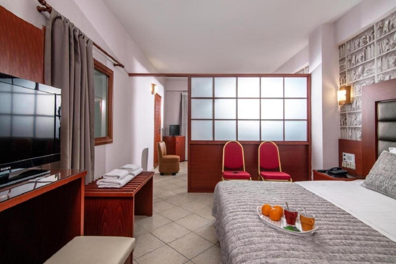 City Life Hotel Héraklion Extérieur photo