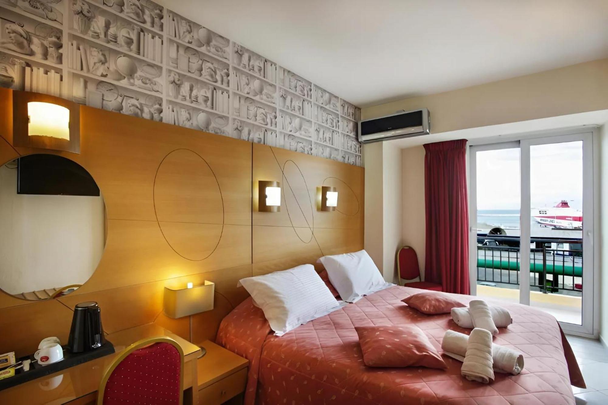 City Life Hotel Héraklion Extérieur photo