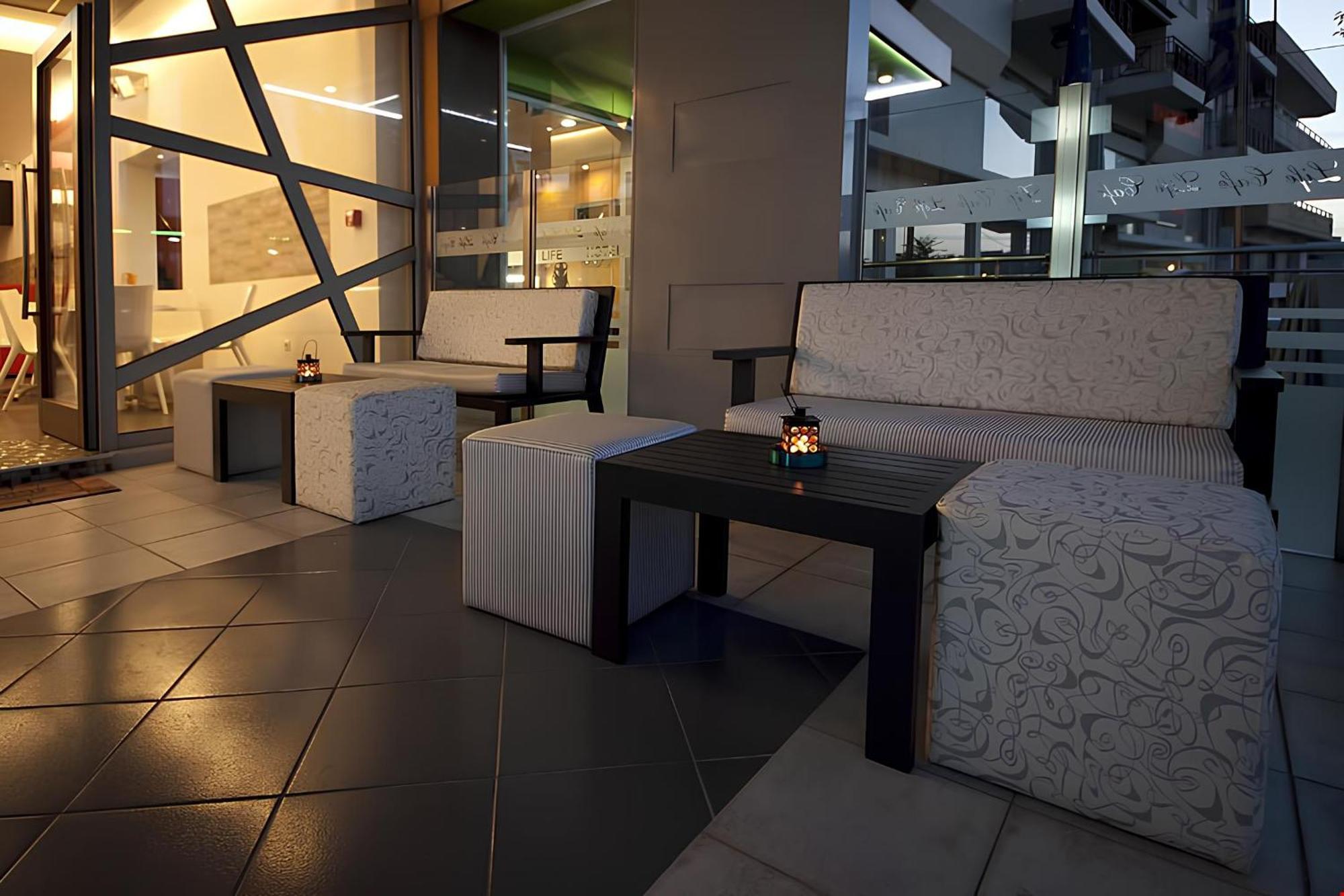 City Life Hotel Héraklion Extérieur photo