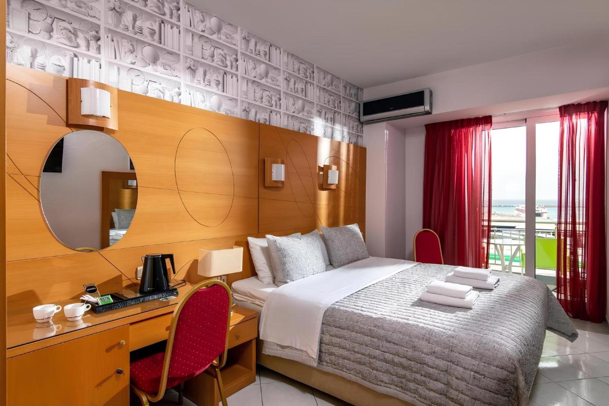 City Life Hotel Héraklion Extérieur photo