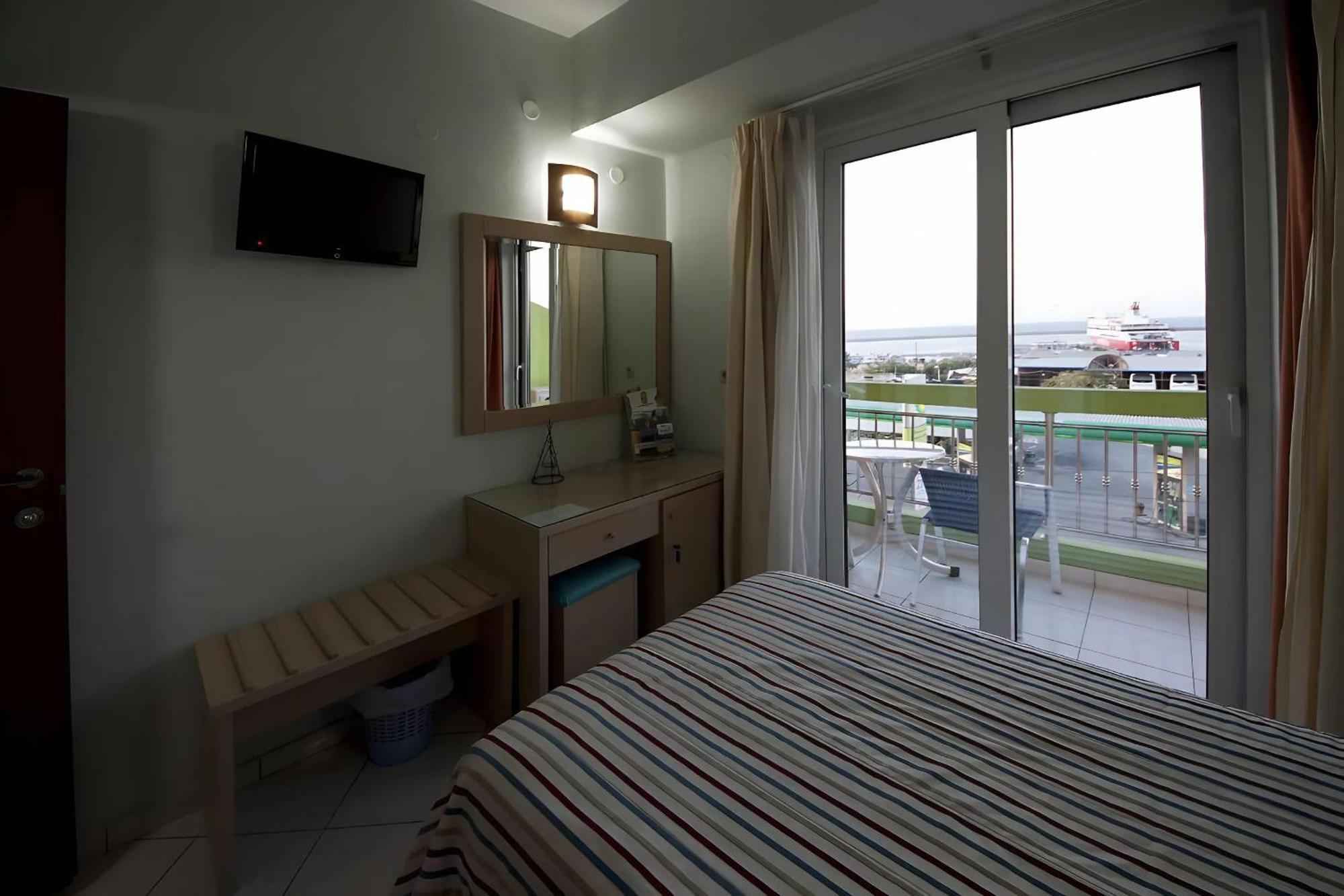 City Life Hotel Héraklion Extérieur photo