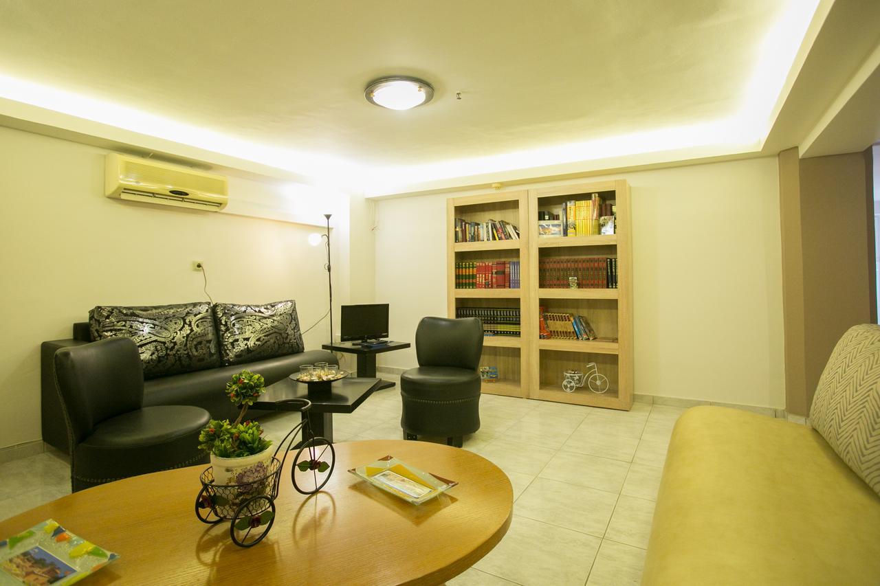 City Life Hotel Héraklion Extérieur photo